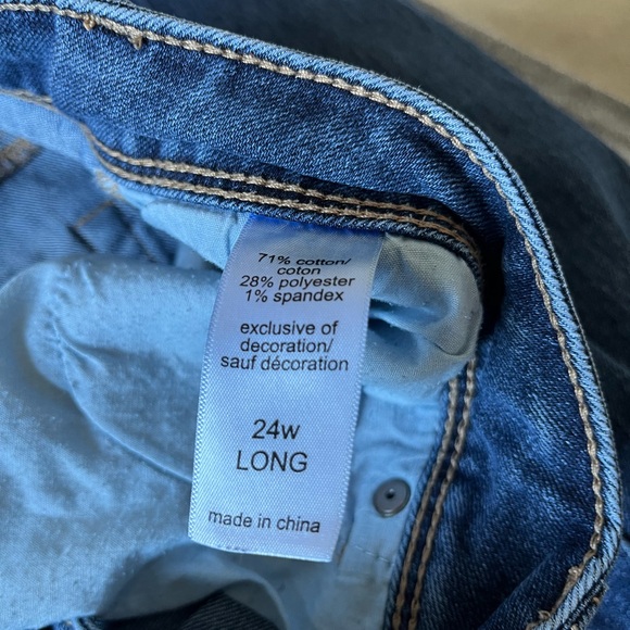 Maurice’s jeans 24 Tall.  Pre owned. - Picture 4 of 4